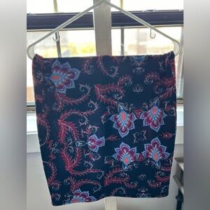 Women’s LuLaRoe navy print pencil skirt size medium